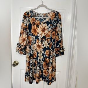 Ruffle Sleeve Floral Dress with Pockets | Honeyme
